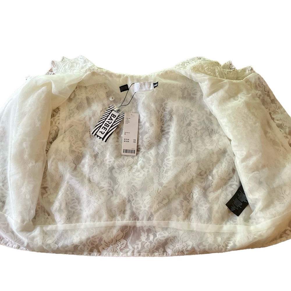 NWT BARBER BABE ON BOARD Elegant Cream Lace Ruffle Top Size Medium - Picture 8 of 14